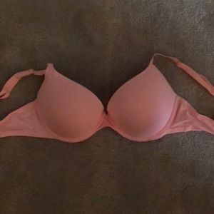 Victoria’s Secret PINK bra